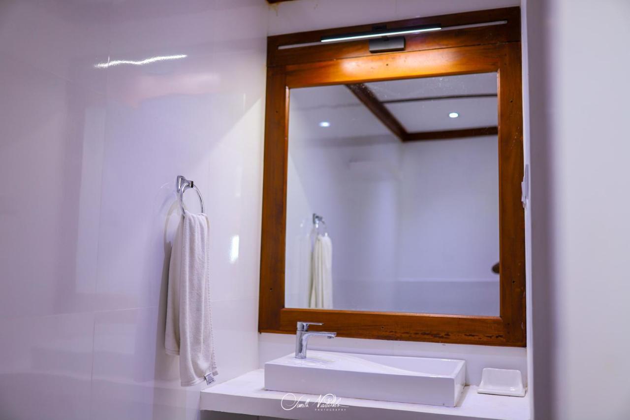 Ceylonta Beach Resort And Spa Hambantota Dış mekan fotoğraf