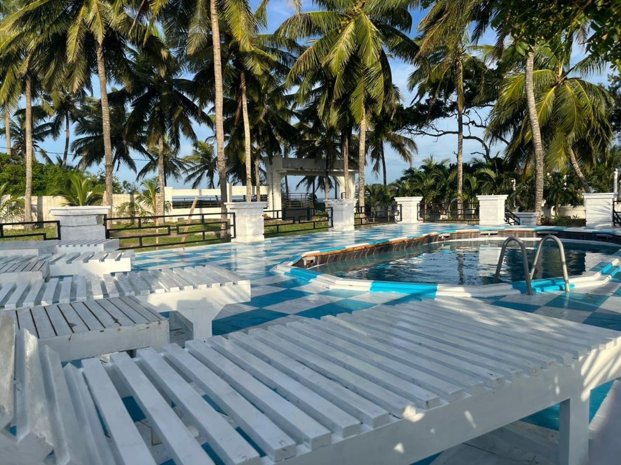 Ceylonta Beach Resort And Spa Hambantota Dış mekan fotoğraf